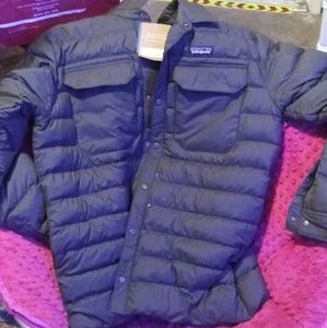 A Mens Patagonia Silent Down Shirt Jacket